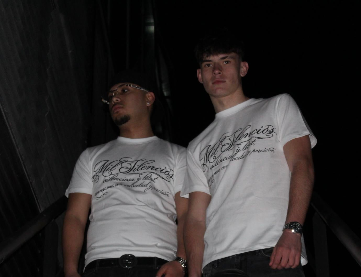 CAMISETA MIL SILENCIOS